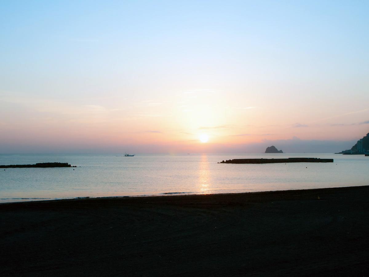 Hotel Ravie Kawaryo Ito  Bagian luar foto