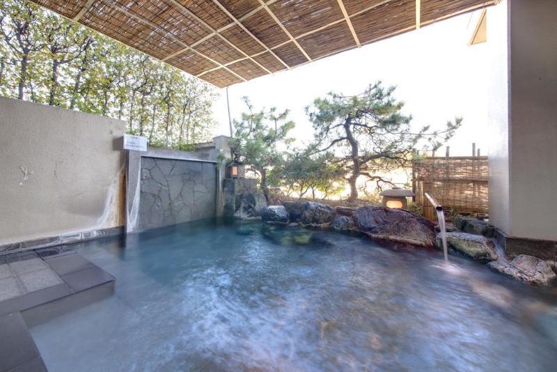 Hotel Ravie Kawaryo Ito  Bagian luar foto
