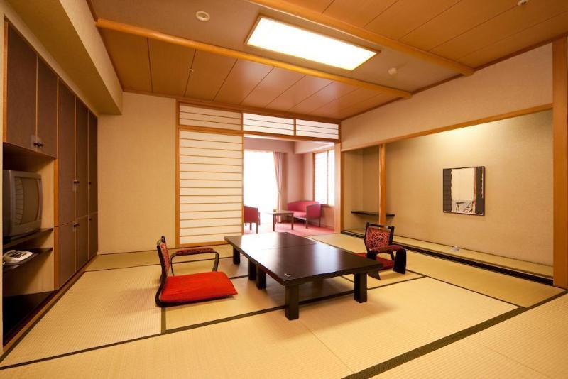 Hotel Ravie Kawaryo Ito  Bagian luar foto
